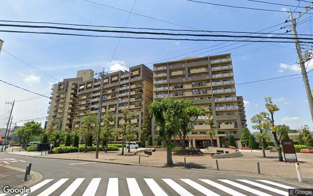 ブロードスクエア戸塚の外観（Googleストリートビュー）