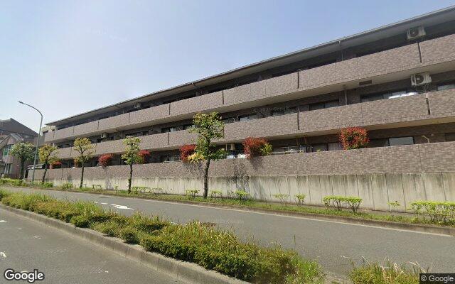 ライオンズマンション港北ニュータウンの外観（Googleストリートビュー）