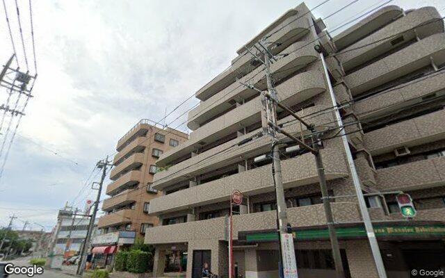 ライオンズマンション登戸駅前の外観（Googleストリートビュー）