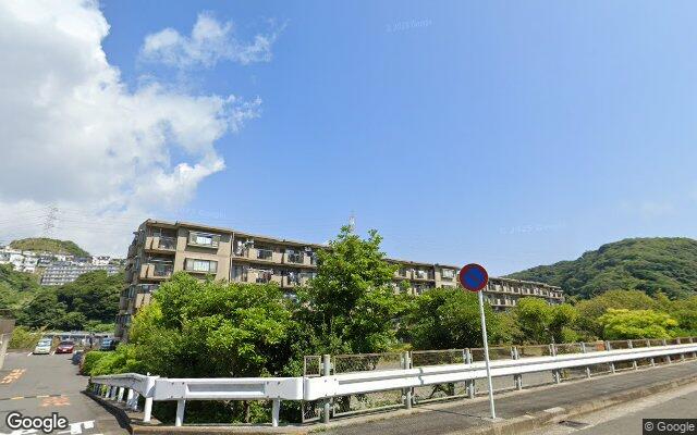 ライブタウン湘南野比2号棟の外観（Googleストリートビュー）