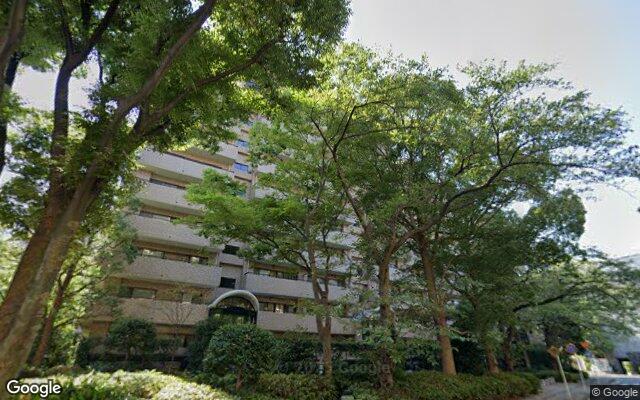 パークシティ本牧E棟の外観（Googleストリートビュー）