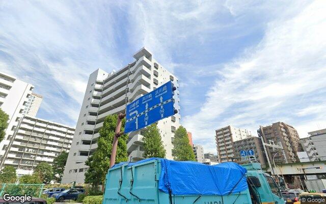 サンスクエア川崎8号棟の外観（Googleストリートビュー）