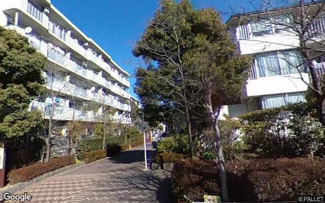 みずきが丘住宅12号棟の外観（Googleストリートビュー）