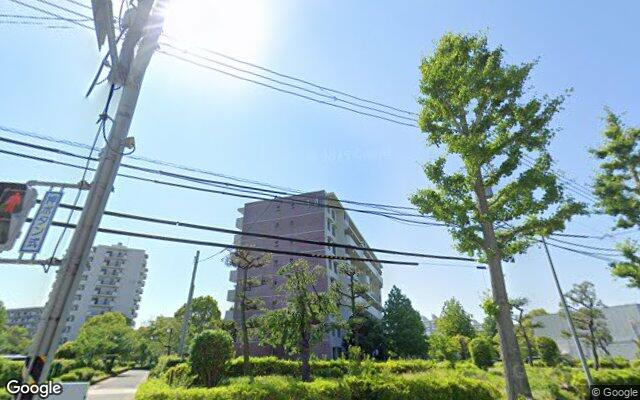 金沢シーサイドタウン並木2丁目1-4号棟の外観（Googleストリートビュー）