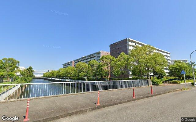 金沢シーサイドタウン並木2丁目1-2号棟の外観（Googleストリートビュー）