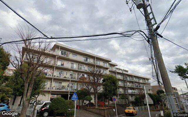 グリーンヒルズ横浜E棟の外観（Googleストリートビュー）