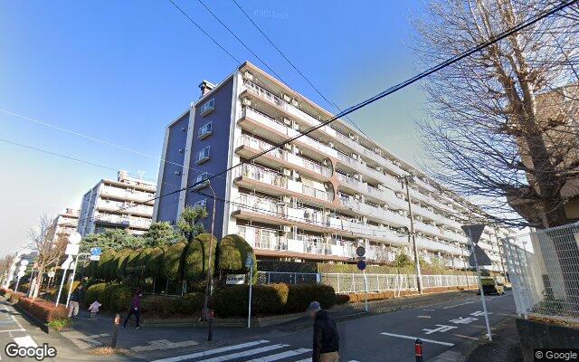 ルネ東林間A棟の外観（Googleストリートビュー）
