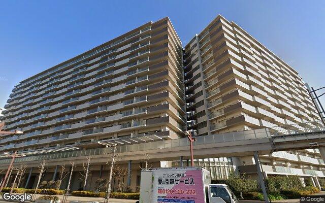 ベイサイドシティコスモスクエア駅前の外観（Googleストリートビュー）