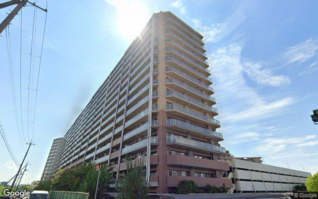 ベリスタ東淀川大桐C棟の外観（Googleストリートビュー）