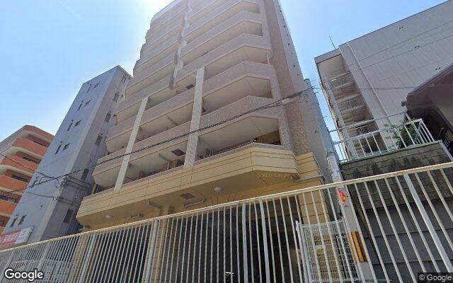 セントファミーユ上本町の外観（Googleストリートビュー）