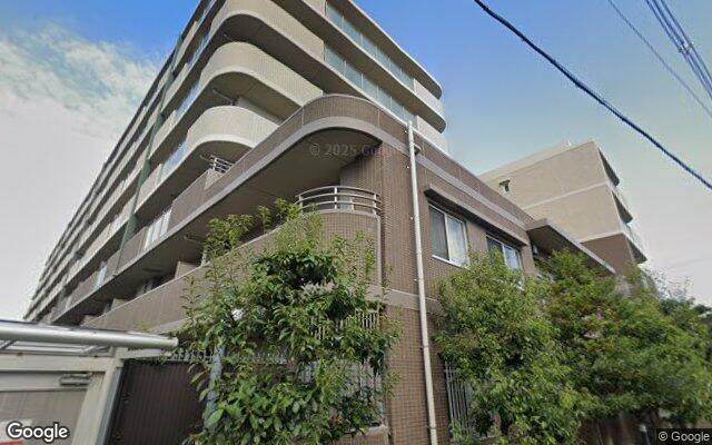 グランスイート岸和田の外観（Googleストリートビュー）