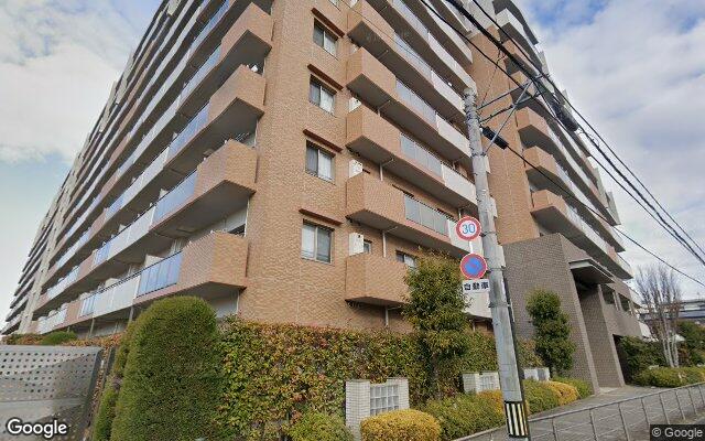 グリーンマークス高槻の外観（Googleストリートビュー）