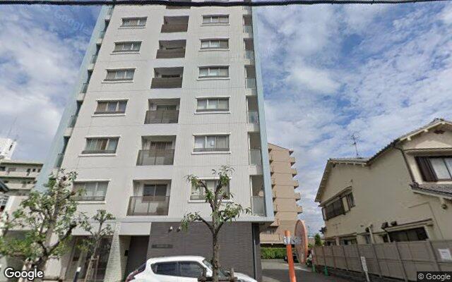 ブリリア小阪の外観（Googleストリートビュー）