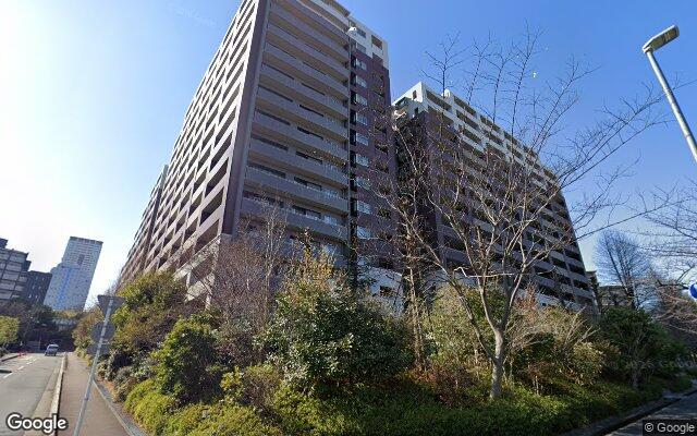 ガーデンヒルズ千里中央の外観（Googleストリートビュー）