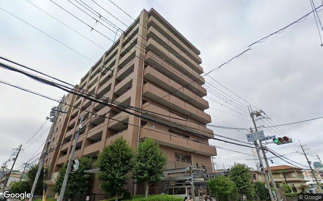 D’クラディア茨木春日の外観（Googleストリートビュー）