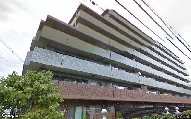 エスリード東花園の外観（Googleストリートビュー）