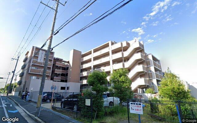 ジークレフ楠葉東山の外観（Googleストリートビュー）