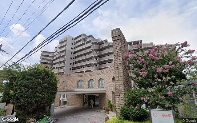 メロディーハイム千里万博公園の外観（Googleストリートビュー）