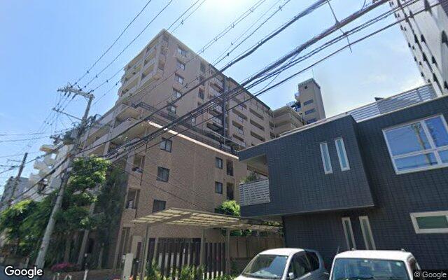 ロイヤル谷町の外観（Googleストリートビュー）