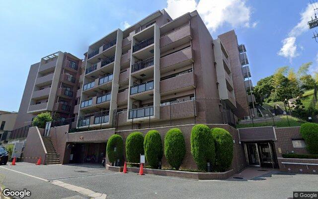 ヴィルヌーブ吹田山手町の外観（Googleストリートビュー）