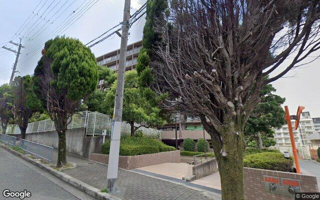 ヴィルヌーブ緑地公園ノースヒルの外観（Googleストリートビュー）