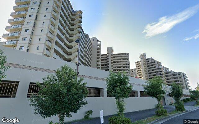 メゾンドールラーバン和泉の外観（Googleストリートビュー）