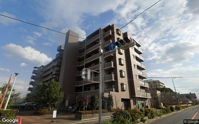シャリエ金岡公園の外観（Googleストリートビュー）