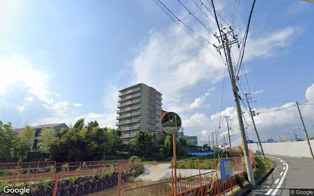 エクセレンス千里山の外観（Googleストリートビュー）