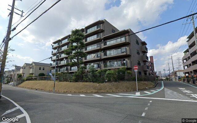 コープ野村くずはの外観（Googleストリートビュー）