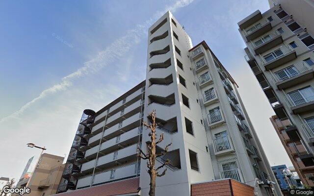 長居公園パークマンションの外観（Googleストリートビュー）