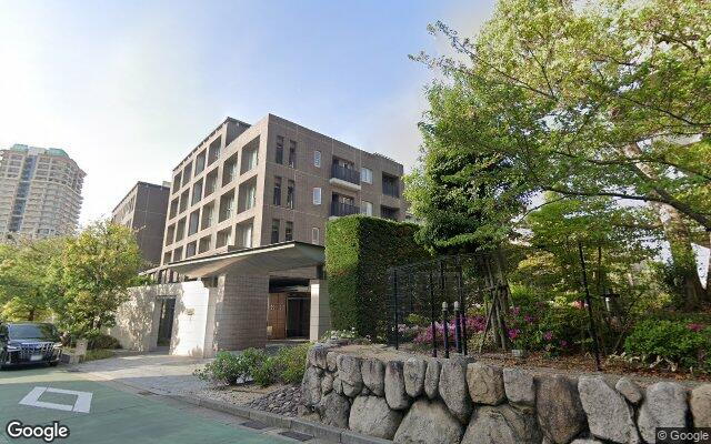 住吉本町レジデンスの外観（Googleストリートビュー）