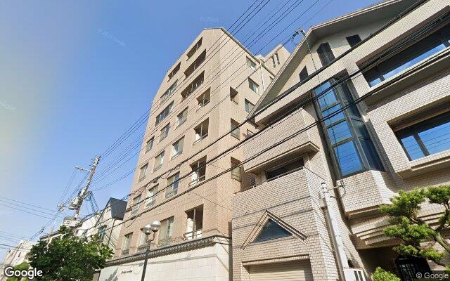 ファスタージュ相楽園の外観（Googleストリートビュー）