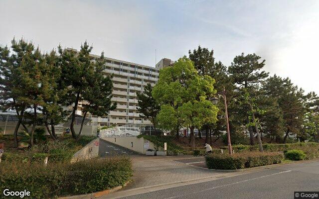 芦屋ハイタウンの外観（Googleストリートビュー）