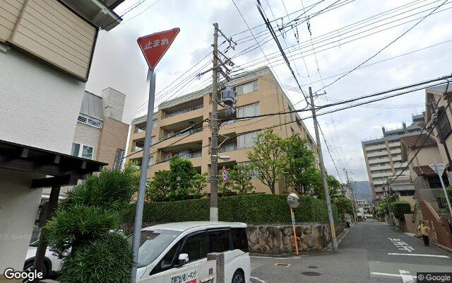芦屋打出小槌アーバンライフの外観（Googleストリートビュー）
