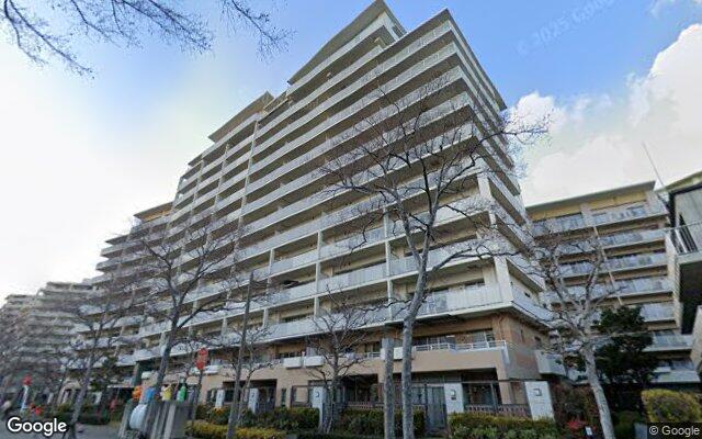 西宮マリナパークシティ杜のまち3番館の外観（Googleストリートビュー）