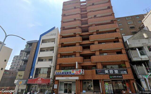 ライオンズマンション六甲口の外観（Googleストリートビュー）