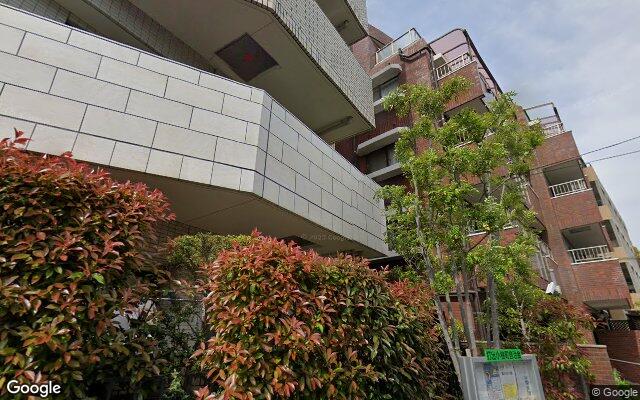 エスポアール芦屋の外観（Googleストリートビュー）