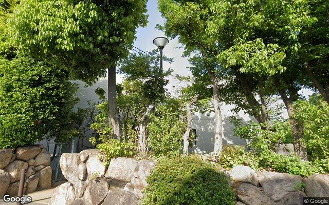 進和苦楽園アーバンライフ3号棟の外観（Googleストリートビュー）