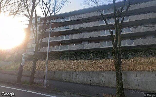 青葉台ハイツの外観（Googleストリートビュー）