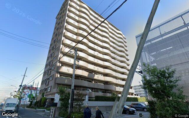 ライオンズマンション四日市の外観（Googleストリートビュー）
