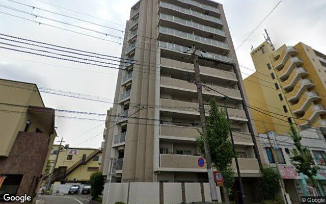メイツ京都山科の外観（Googleストリートビュー）