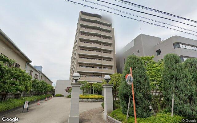 パラドール西院ナチュレの外観（Googleストリートビュー）