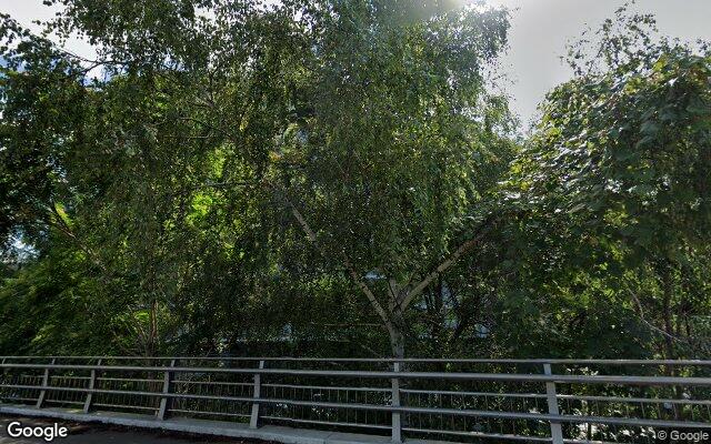 ロジェ真駒内公園の外観（Googleストリートビュー）
