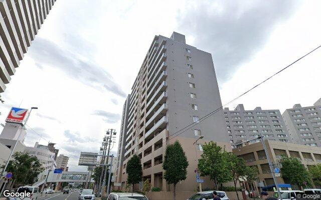 東急ドエルフロントシティ琴似A棟の外観（Googleストリートビュー）