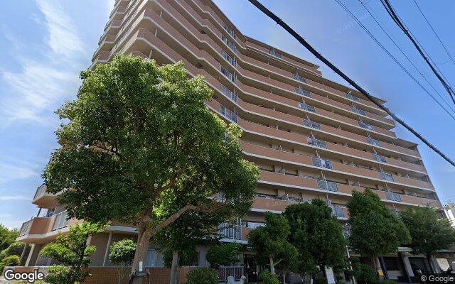 サンライズマンション岩出8の外観（Googleストリートビュー）