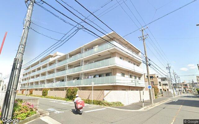 プレシアスコート桜山の外観（Googleストリートビュー）