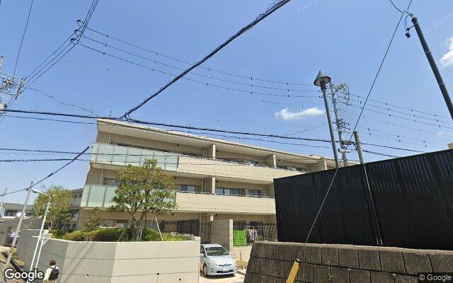 プレミスト東山ヒルズの外観（Googleストリートビュー）