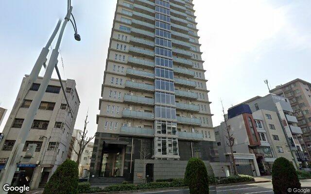 プラウドタワー覚王山の外観（Googleストリートビュー）