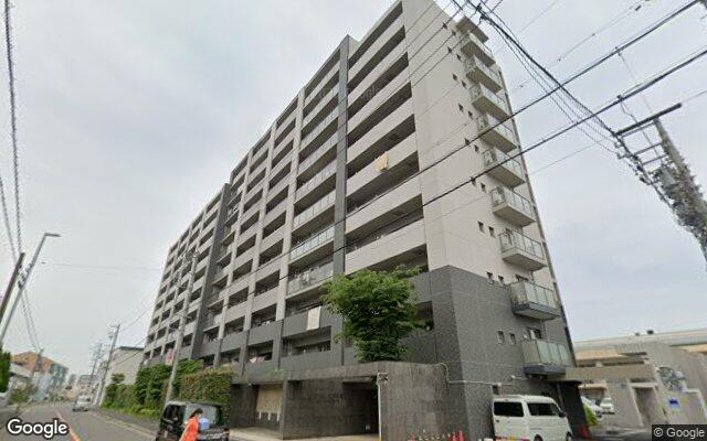 ロイヤルクレスト志賀公園の外観（Googleストリートビュー）