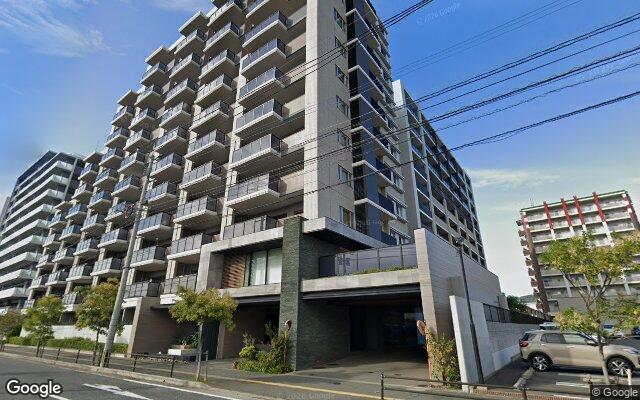 アソシアテラス福間 ザ・ランドマークスの外観（Googleストリートビュー）